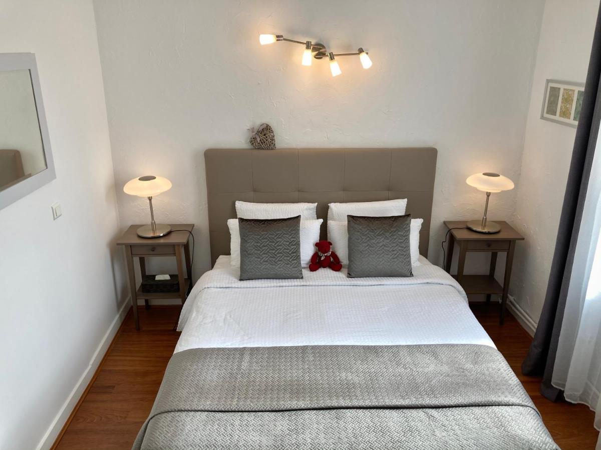 Bed and Breakfast La Belle Demeure à Saint-Cybranet Extérieur photo